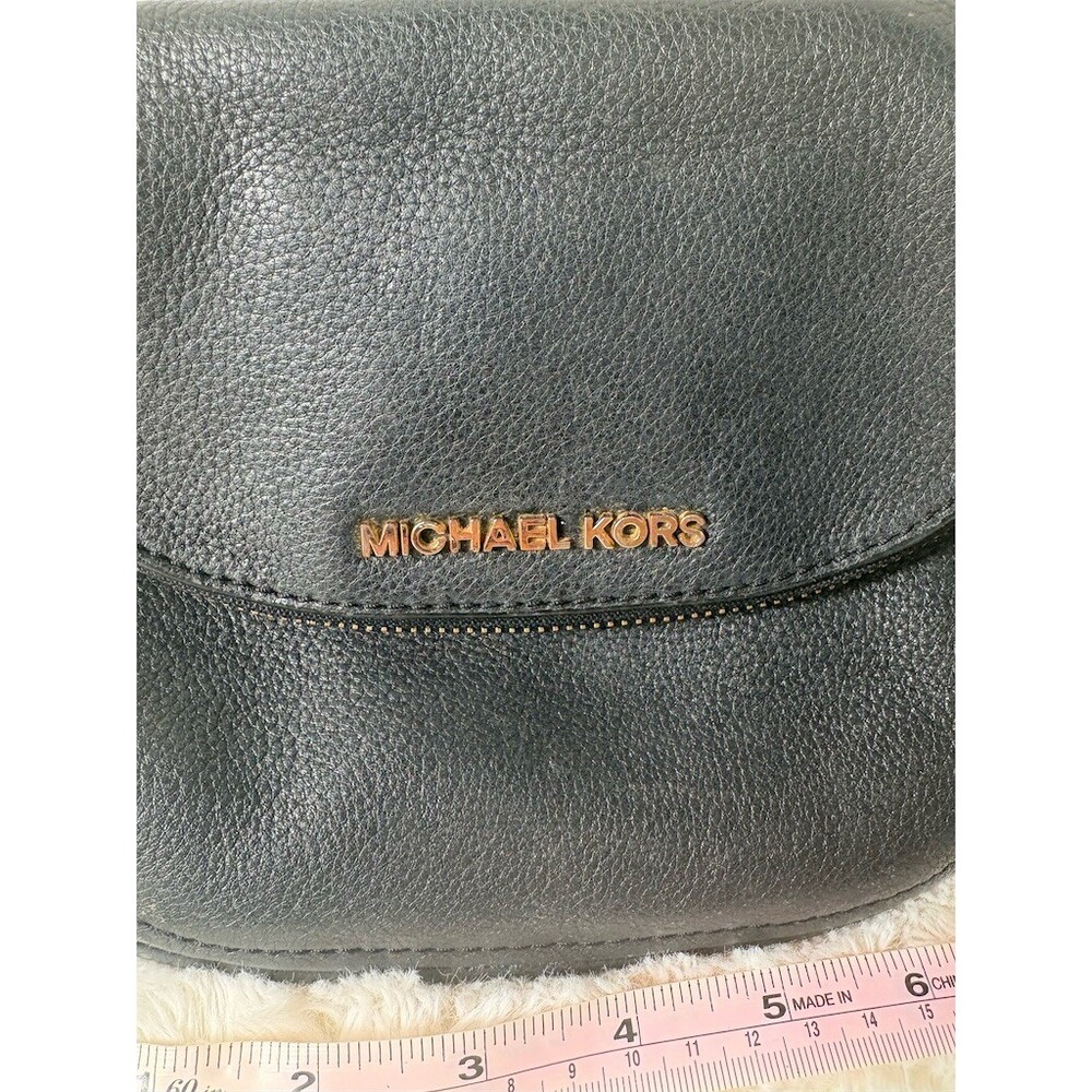 Michael Kors Crossbody Bag Womens Small Black Flap Gold Chain Strap COA - Picture 2 of 10